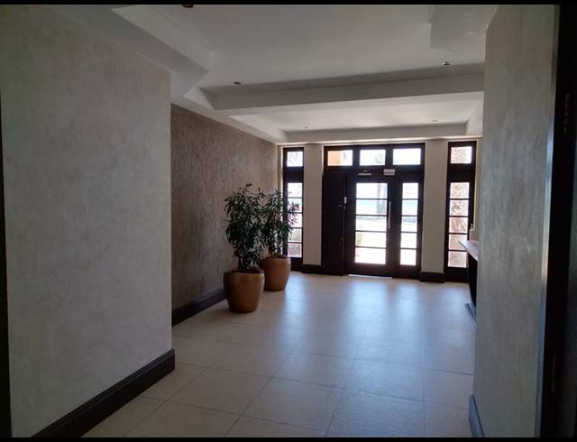 2 BEDROOM APARTMENT FOR SALE IN SUMMERSTRAND